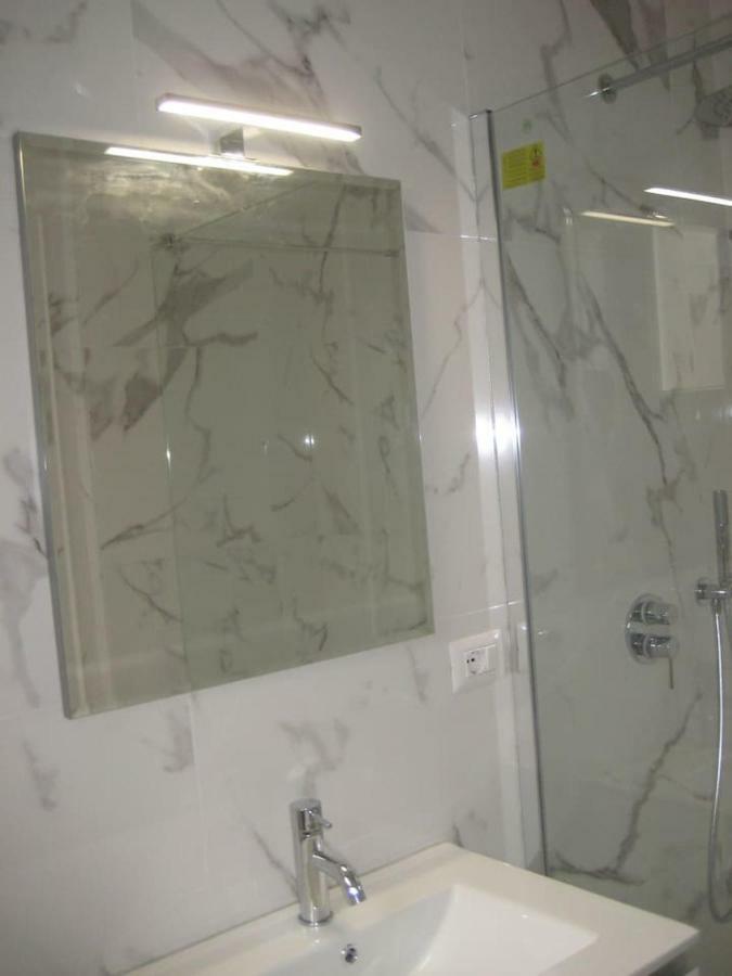 Apartment Simon Vatican Garden House - Free Parking Rome